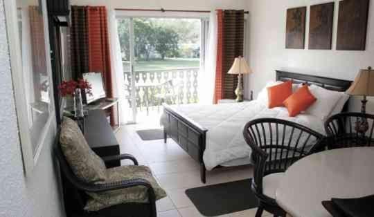 Apartamento 126 Friendship, Rockley Golf Club Bridgetown Exterior foto