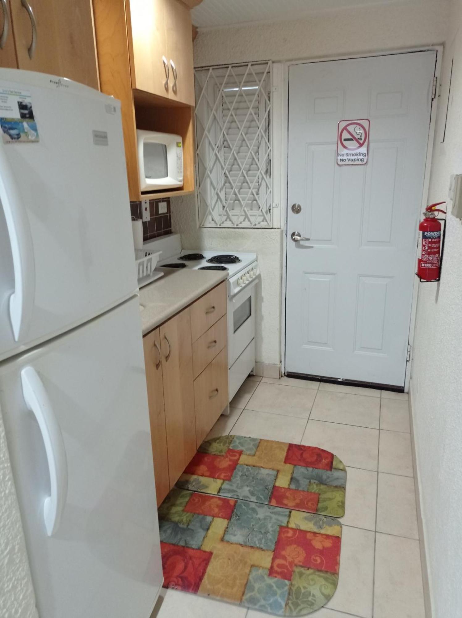 Apartamento 126 Friendship, Rockley Golf Club Bridgetown Exterior foto